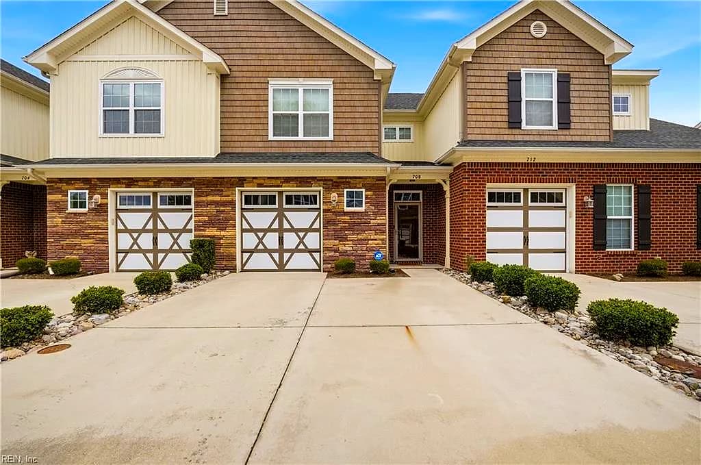 708 Tiffany Green CT, CHESAPEAKE VA 23320 - Main photo