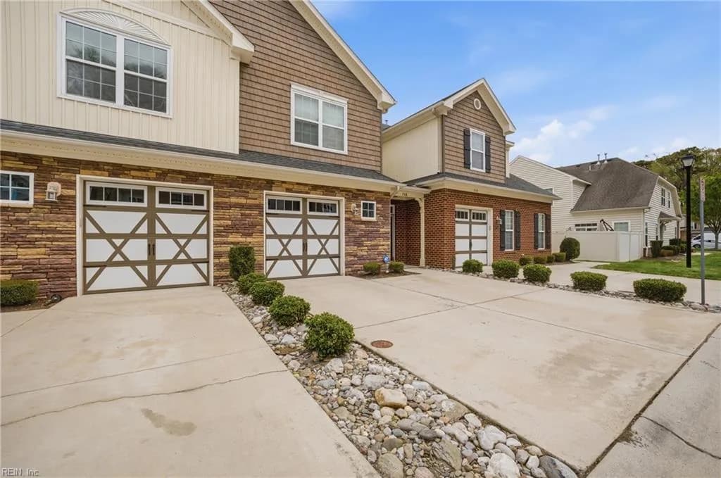 708 Tiffany Green CT, CHESAPEAKE VA 23320 - Photo 3