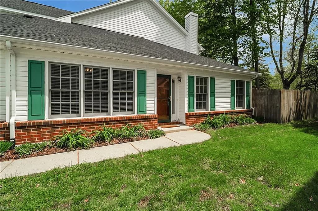 175 Rustling Oak RDG, YORKTOWN VA 23692 - Photo 5