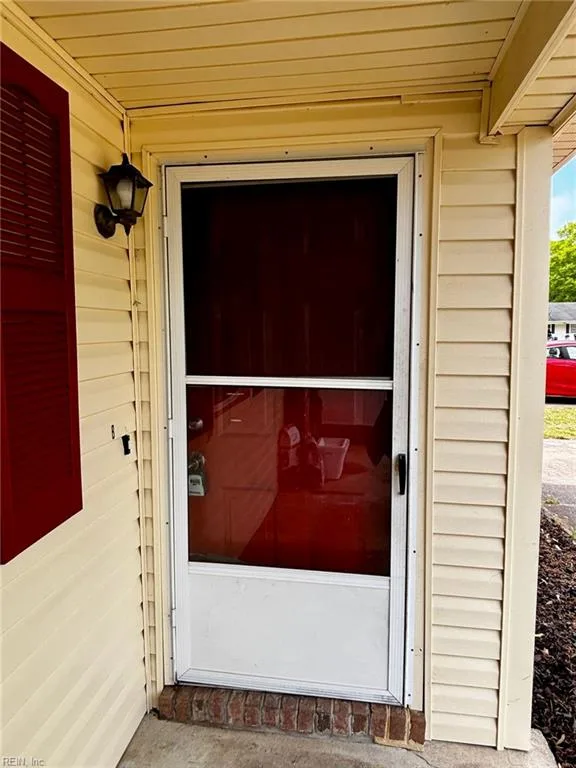 4605 Hardy CT #B, SUFFOLK VA 23435 - Photo 3