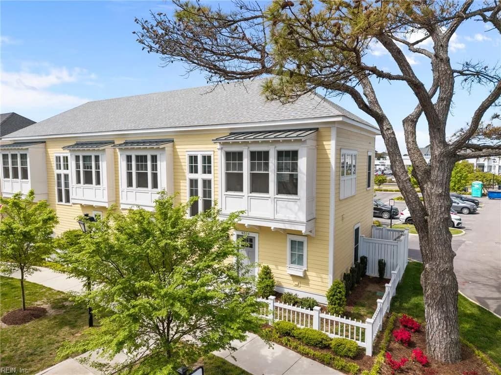 9569 23rd Bay ST, NORFOLK VA 23518 - Photo 4