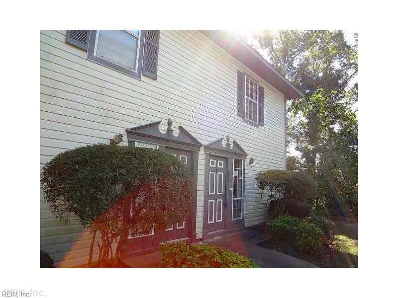 278 Ferdinand CIR, VIRGINIA BEACH VA 23462 - Main photo