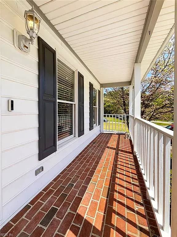 507 Vaughans LN, FRANKLIN VA 23851 - Photo 4