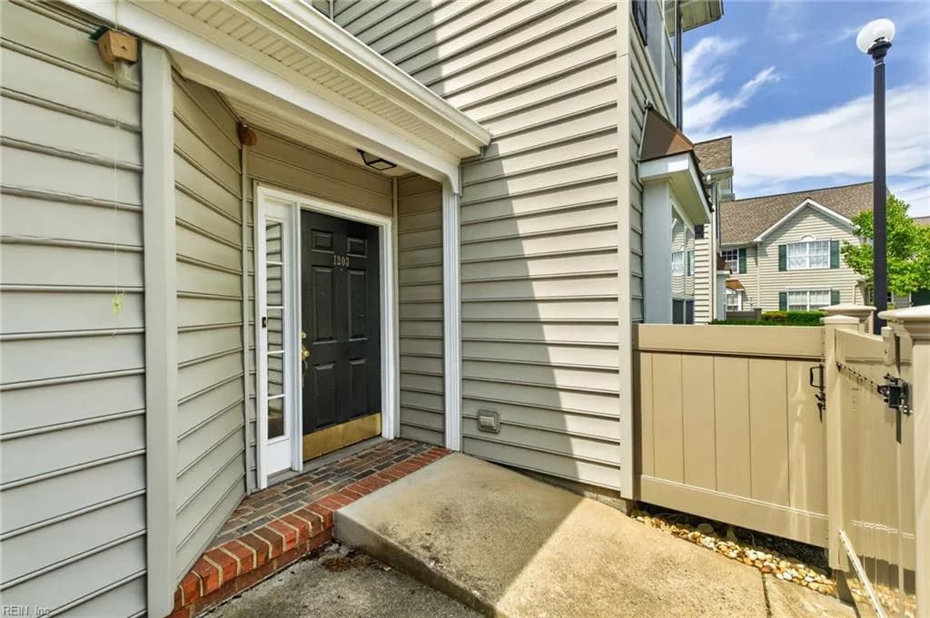 1203 Buoy CT, SUFFOLK VA 23435 - Photo 4