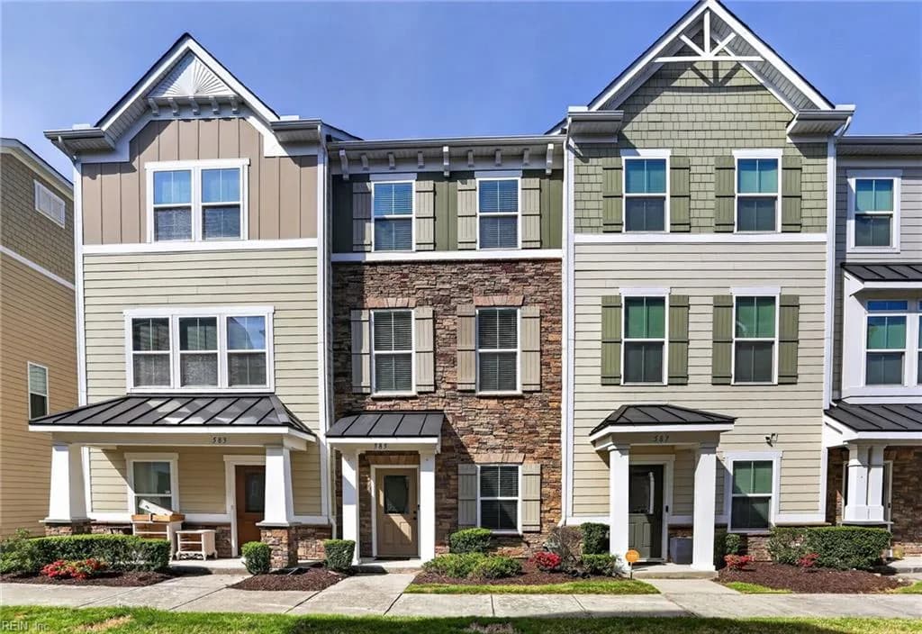 585 Marc Smiley RD, CHESAPEAKE VA 23324 - Main photo