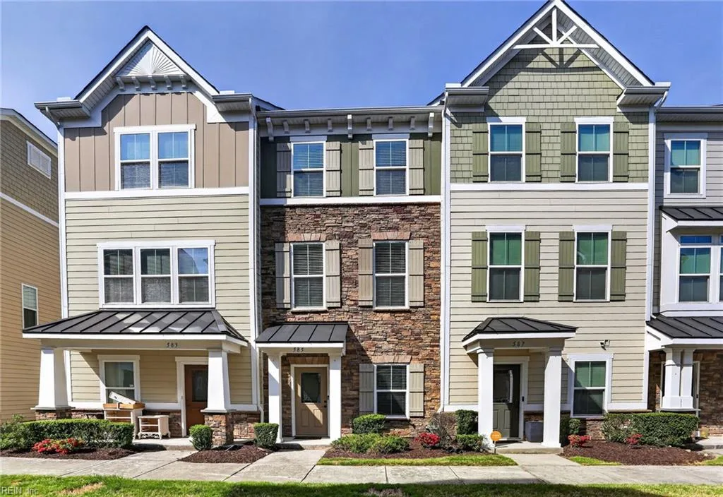 585 Marc Smiley RD, Chesapeake — 2 bed Residential, 1,442 sqft