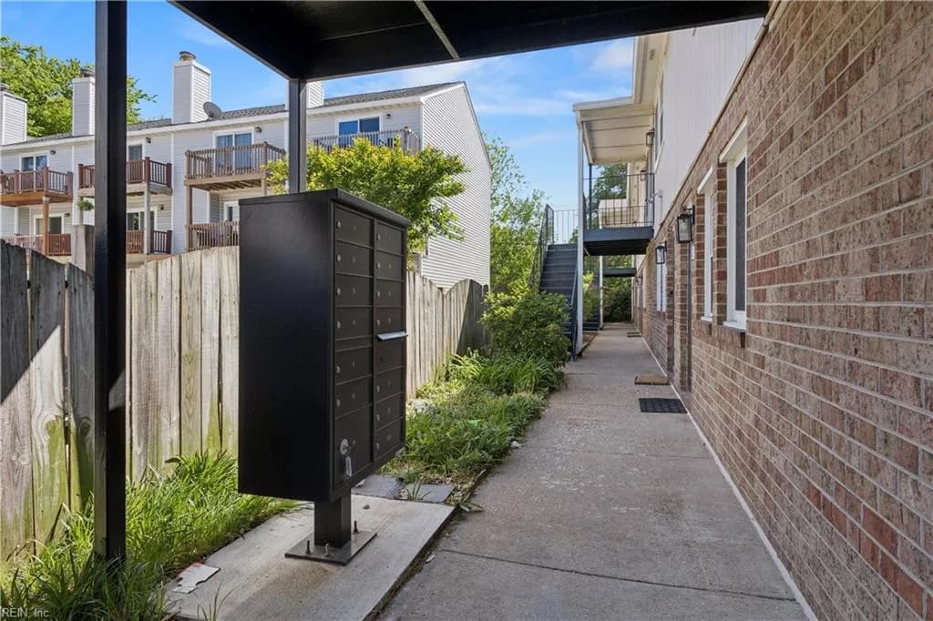 1423 E Ocean View AVE #2, NORFOLK VA 23503 - Photo 4