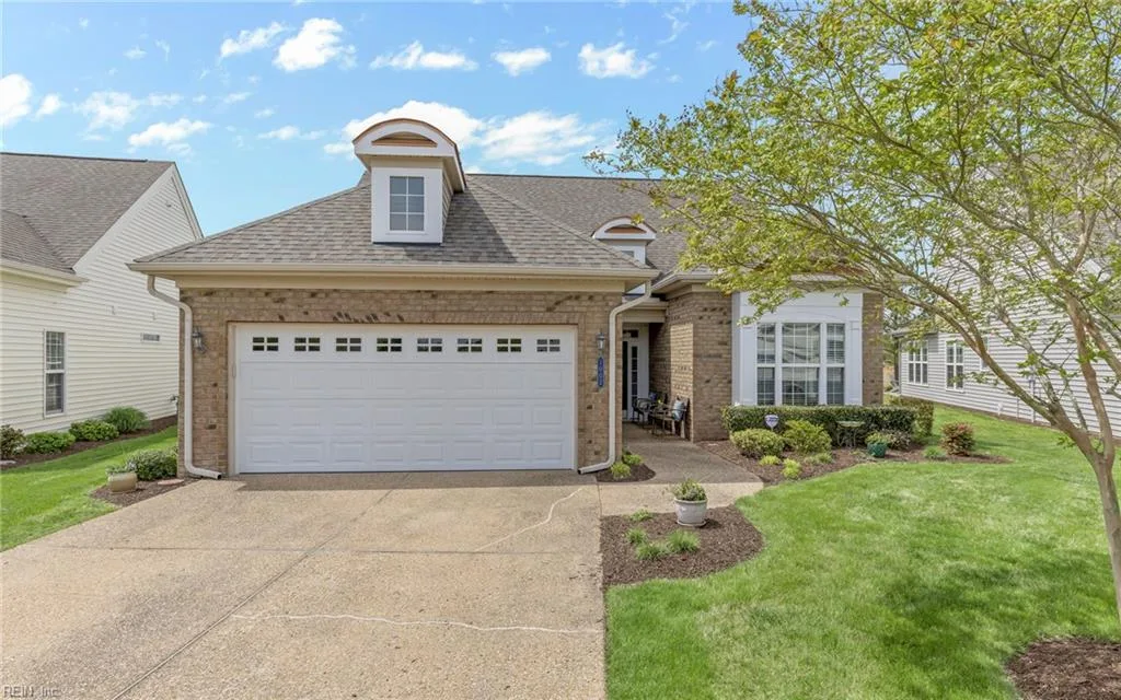 1002 Whitburn TER #373, Chesapeake — 3 bed Residential, 2,159 sqft
