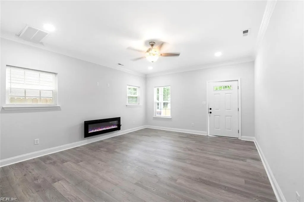633 HOMESTEAD AVE, HAMPTON VA 23661 - Photo 4