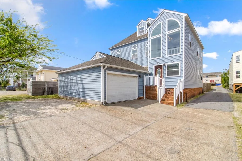 1270 W Ocean View AVE, NORFOLK VA 23503