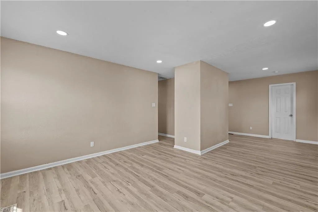 902 Mineo LN, PORTSMOUTH VA 23701 - Photo 4