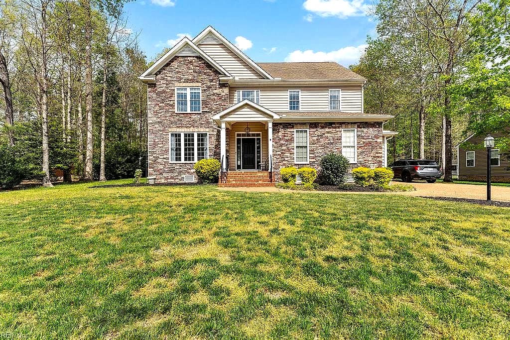 10420 Pine Warbler DR, PROVIDENCE FORGE VA 23140 - Photo 2