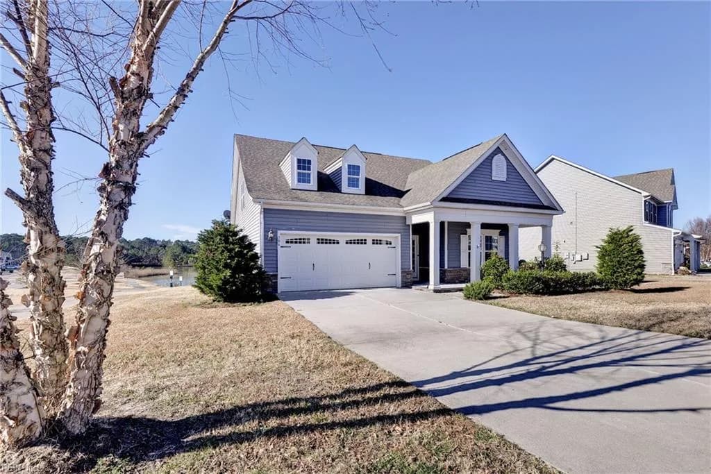 306 Oak Hill LN, SMITHFIELD VA 23430 - Photo 3