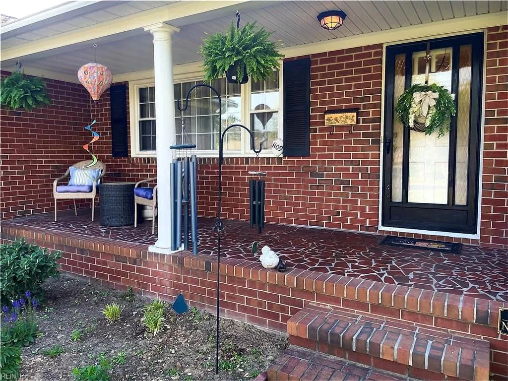 1109 Five Forks RD, VIRGINIABEACH VA 23455 - Photo 3