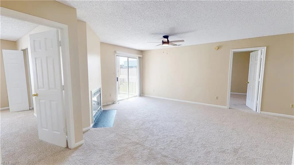 2127 Refuge CT, VIRGINIABEACH VA 23454 - Photo 3