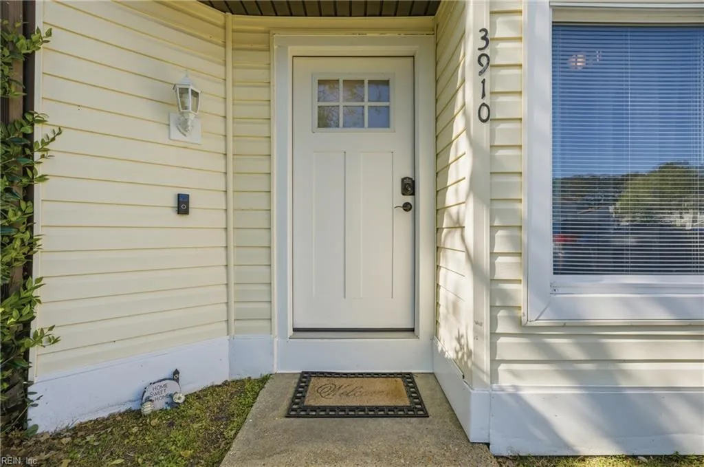 3910 Inverness RD, VIRGINIABEACH VA 23452 - Photo 5