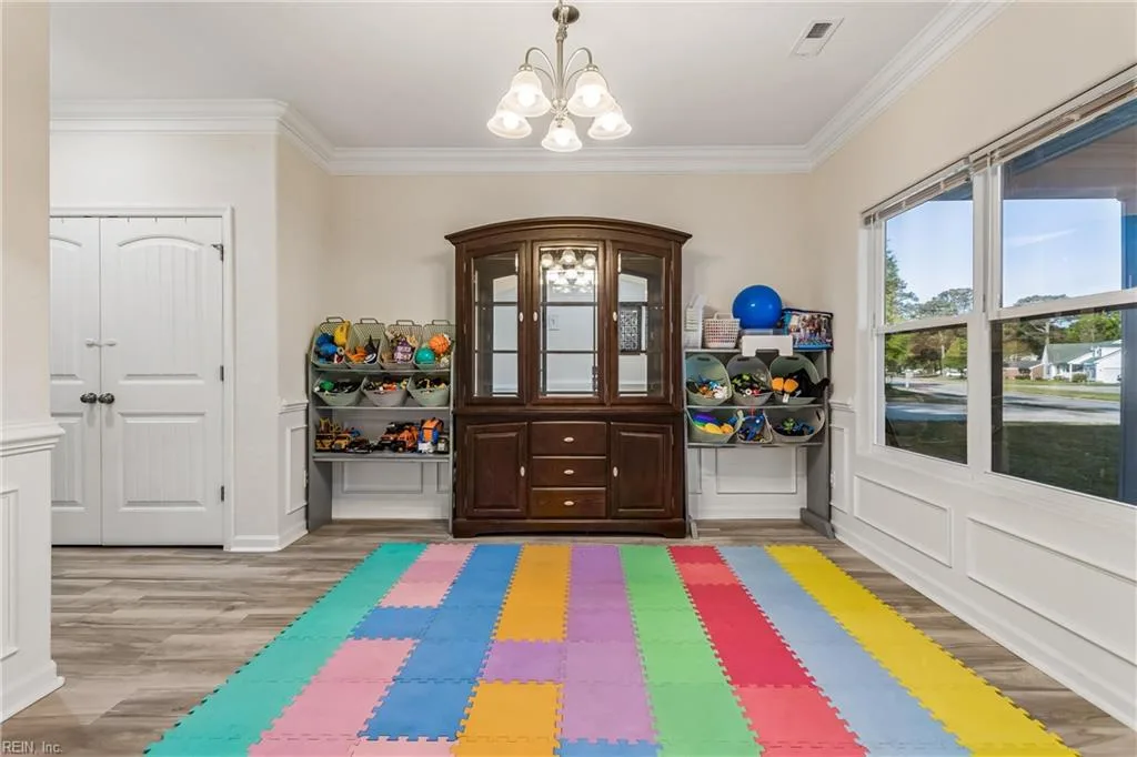 112 SILVER ISLES BLVD, HAMPTON VA 23664 - Photo 4