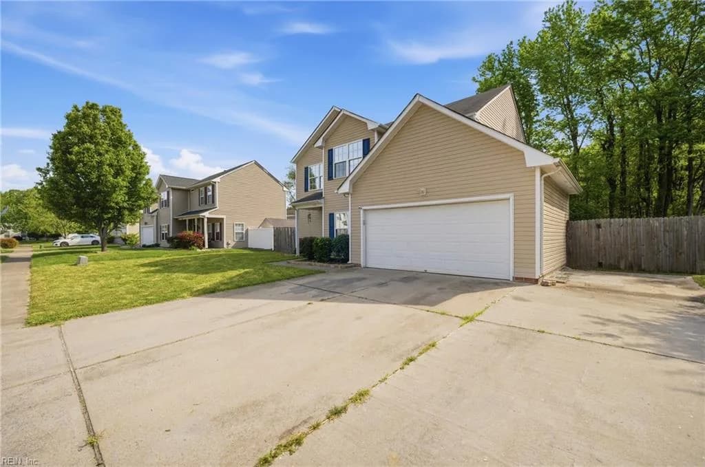 3340 Country CIR, CHESAPEAKE VA 23324 - Photo 4