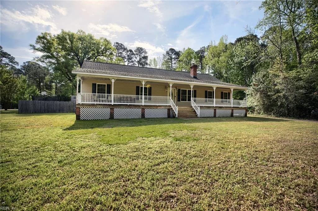 12127 Elizabeth Curtis LN, GLOUCESTER VA 23061 - Photo 3