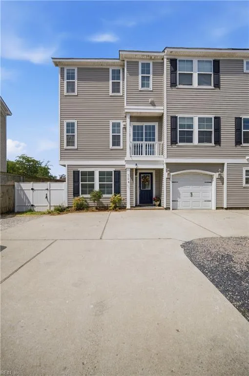 518 Norfolk AVE #B, VIRGINIABEACH VA 23451