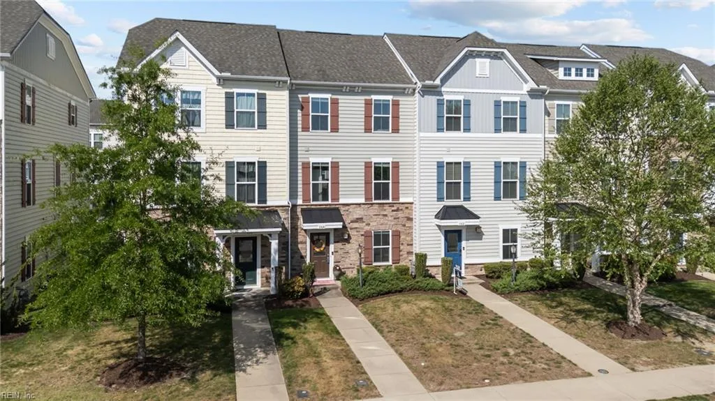 364 Spring Hill PL, SMITHFIELD VA 23430