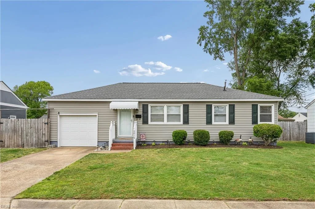5014 Hazelwood RD, Hampton — 3 bed Residential, 955 sqft