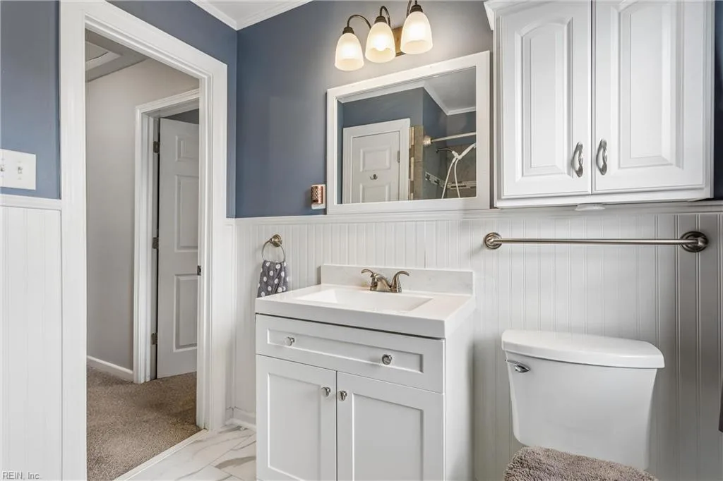 5014 Hazelwood RD, HAMPTON VA 23605 - Photo 5