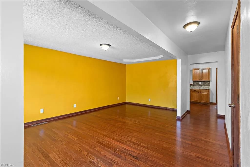 2121 Effingham ST, PORTSMOUTH VA 23704 - Photo 5
