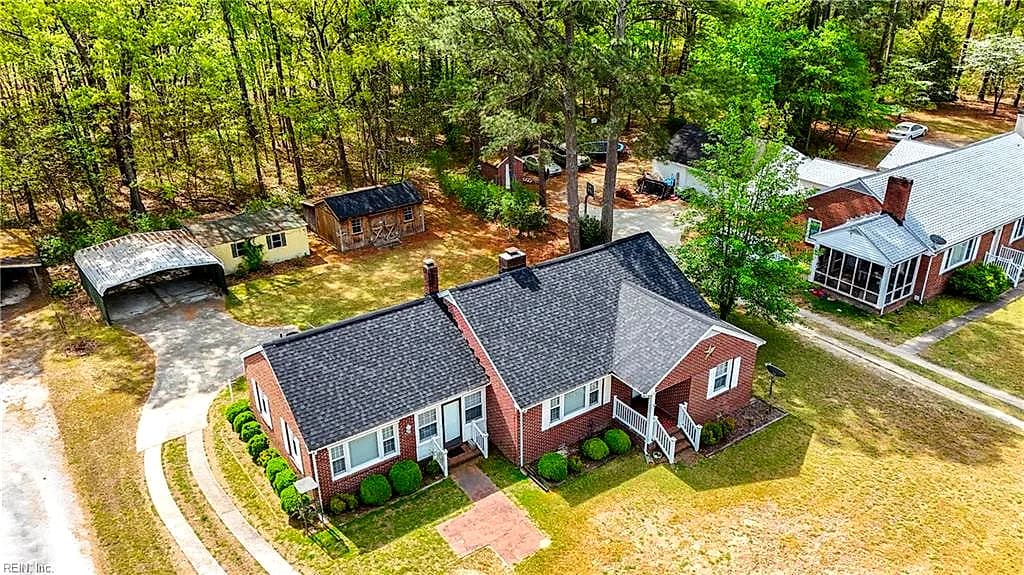 26502 Pine Haven RD, COURTLAND VA 23837 - Main photo