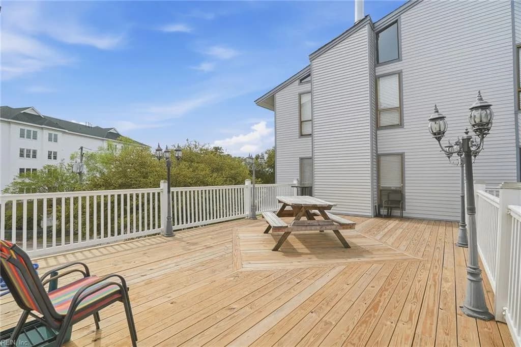 3200 Lynnhaven DR #208, VIRGINIABEACH VA 23451 - Photo 4