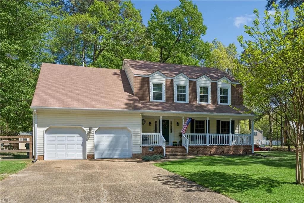 111 Old Dominion RD, YORKTOWN VA 23692 - Main photo