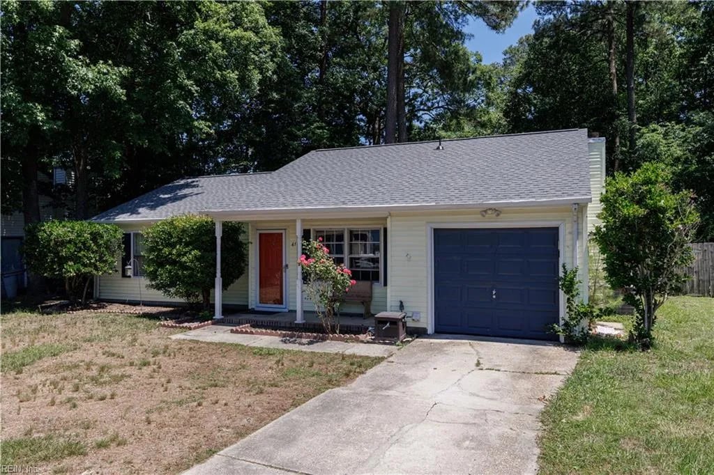 45 Philmont DR, HAMPTON VA 23666