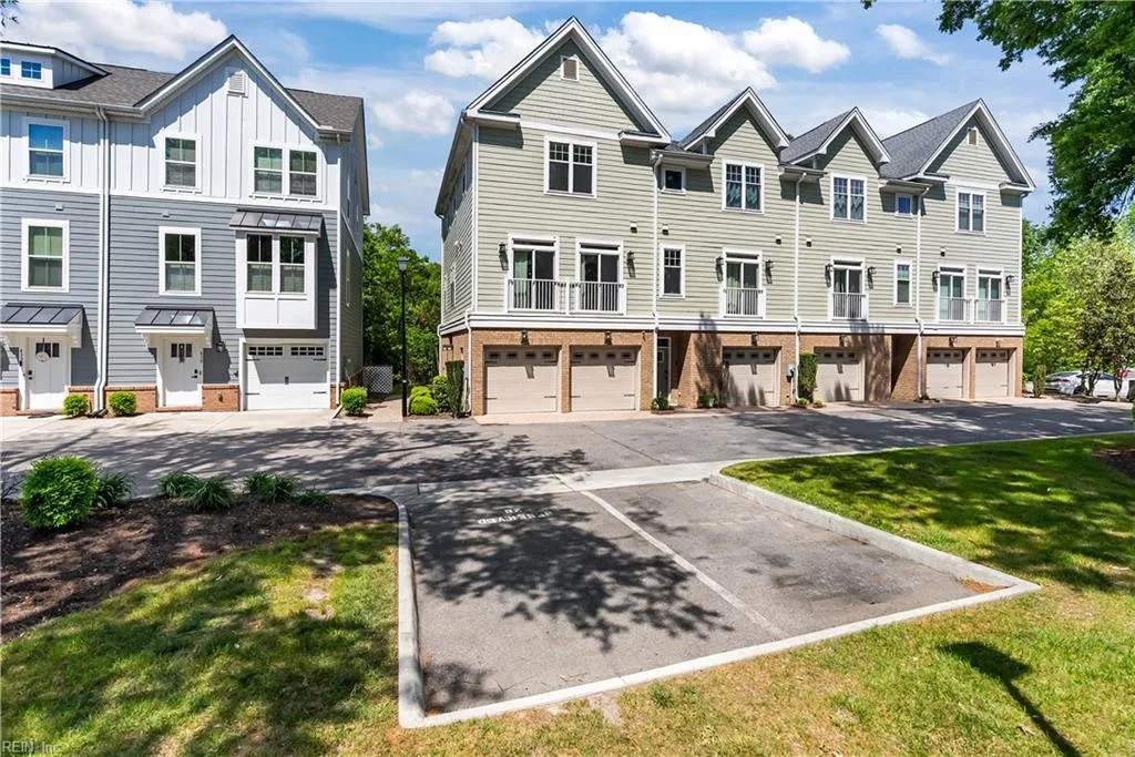 426 Westport ST, NORFOLK VA 23505