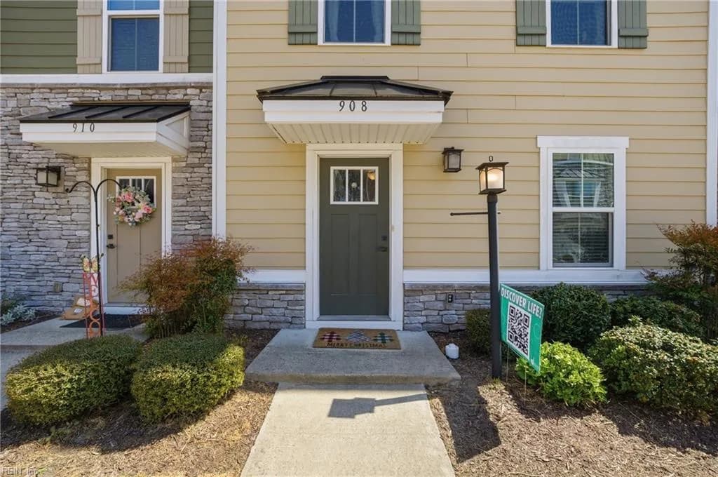 908 Hornswaggle WAY, CHESAPEAKE VA 23323 - Photo 4
