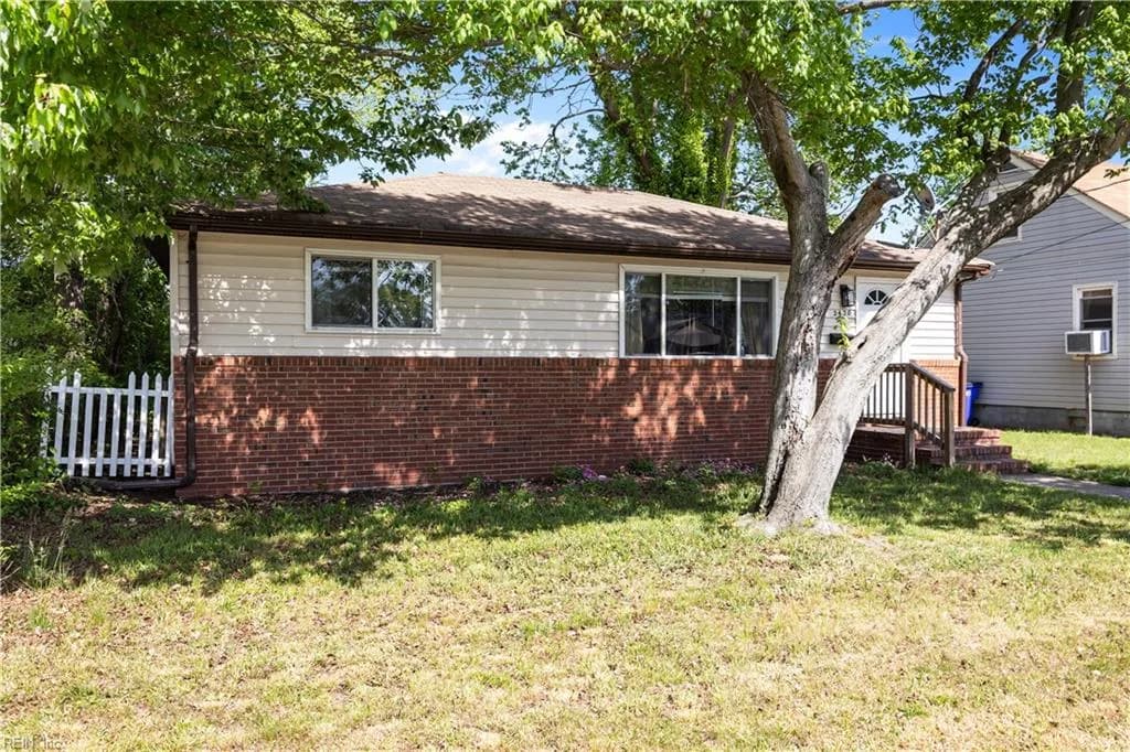 2420 Wyoming AVE, NORFOLK VA 23513 - Photo 3
