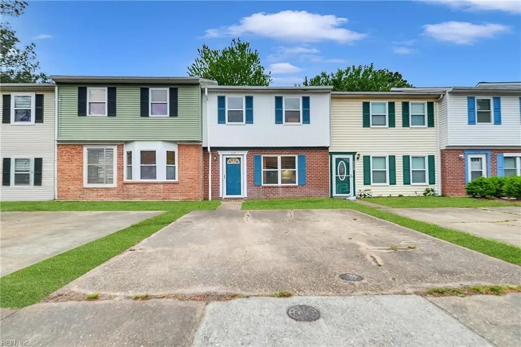 1117 Meadow Sage LN, VIRGINIABEACH VA 23464 - Photo 2