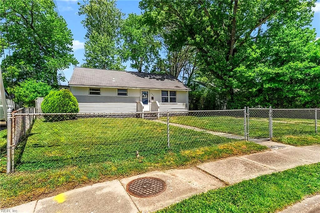131 Jordan DR, HAMPTON VA 23666