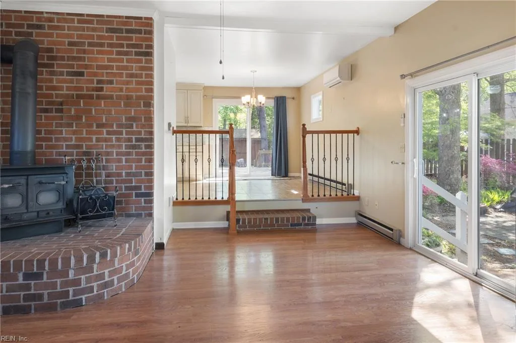 6931 Knoll Bay LN, GLOUCESTER VA 23061 - Photo 4