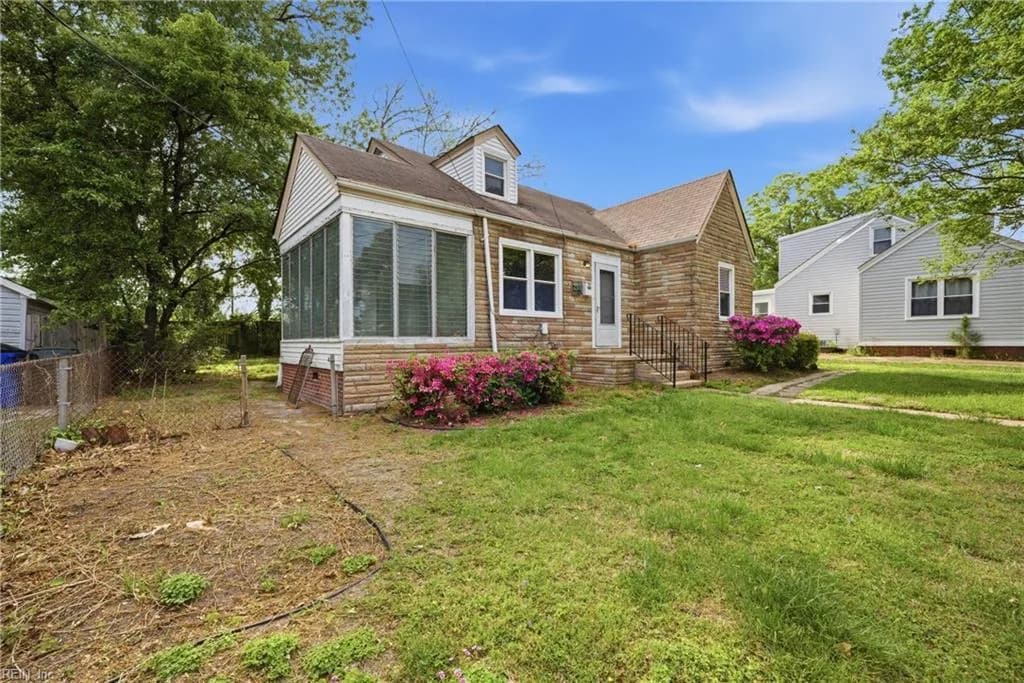 1305 W Norcova DR, NORFOLK VA 23502 - Photo 3