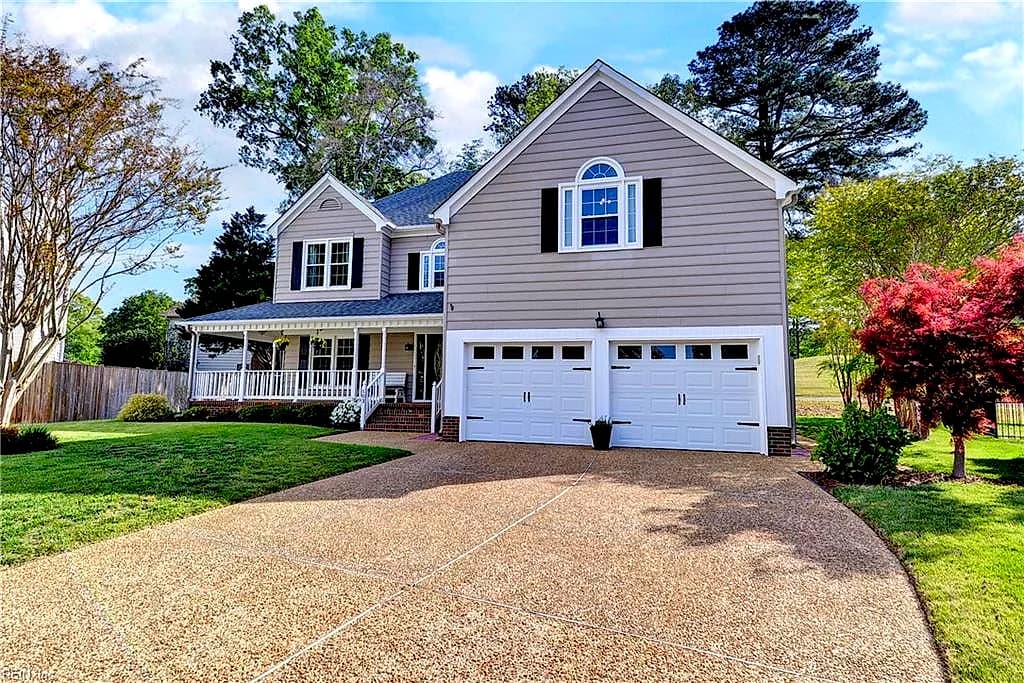 103 Bennington CT, YORKTOWN VA 23693 - Main photo