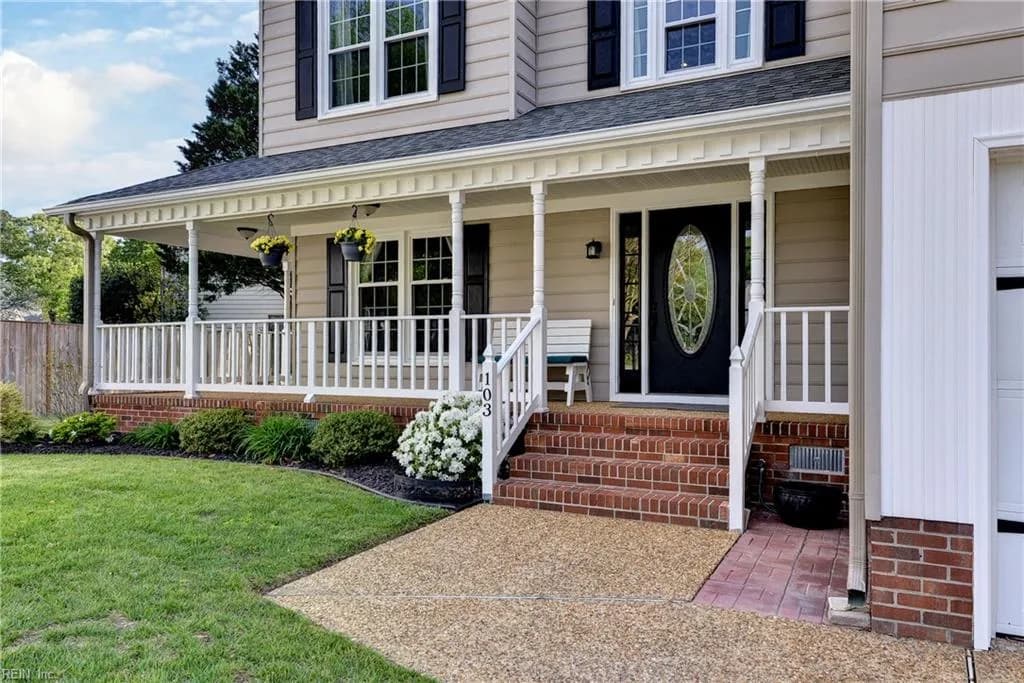 103 Bennington CT, YORKTOWN VA 23693 - Photo 3