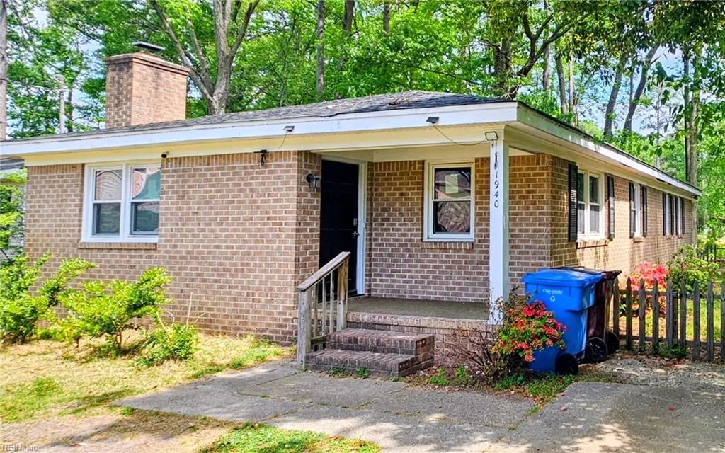 1940 Weber AVE, CHESAPEAKE VA 23320