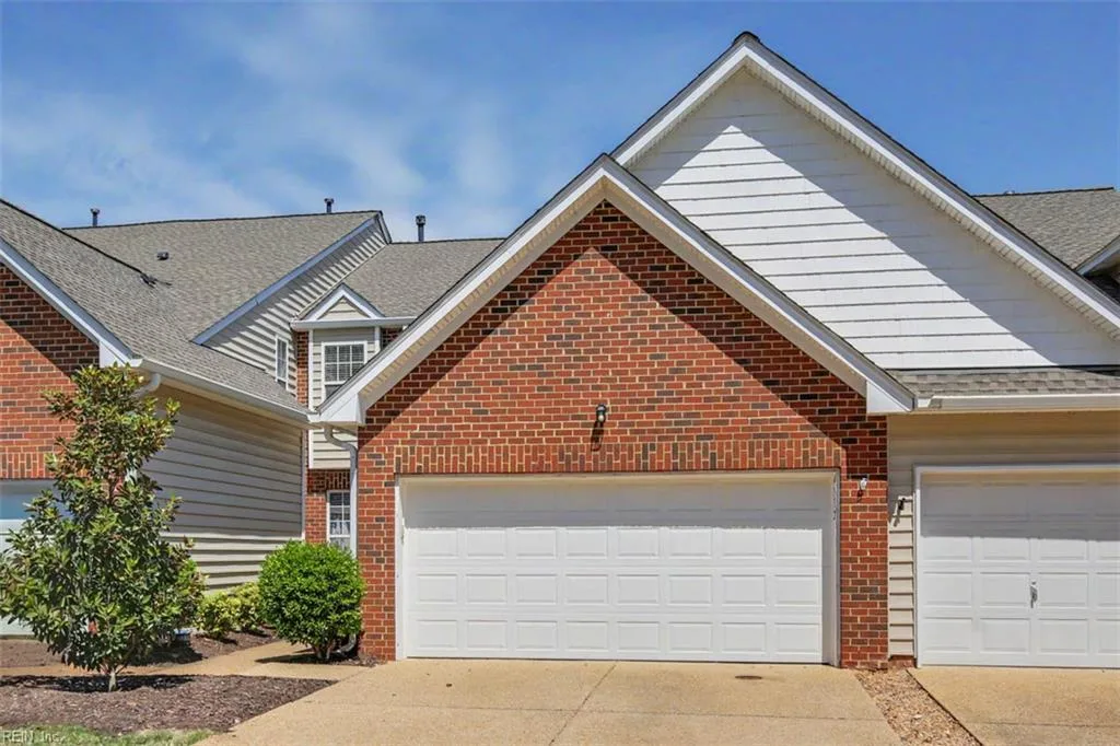 4532 Beacon Hill DR, Williamsburg — 3 bed Residential, 2,173 sqft