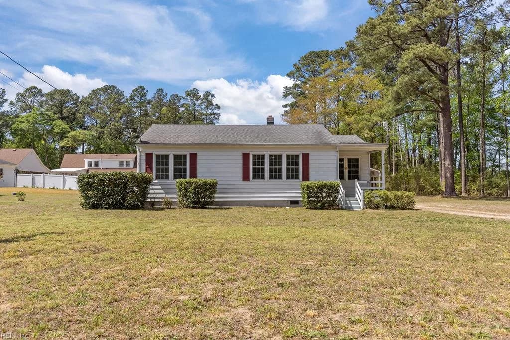 23352 Grant ST, COURTLAND VA 23837 - Photo 4