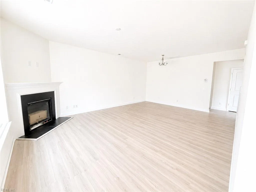 1014 Robinson RD #8C, SUFFOLK VA 23434 - Photo 4