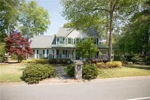 712 Country Club BLVD, CHESAPEAKE VA 23322 - Photo 3
