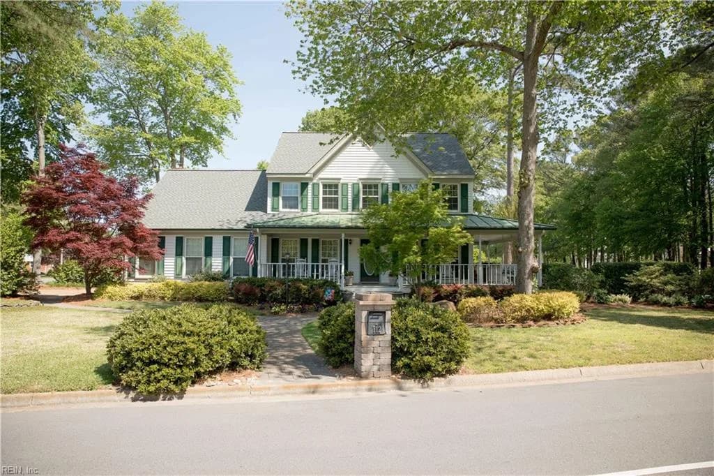 712 Country Club BLVD, CHESAPEAKE VA 23322 - Photo 3