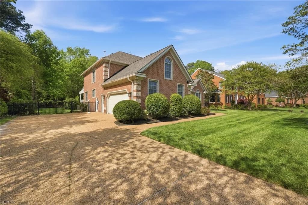113 Tern CT, YORKTOWN VA 23692 - Photo 3