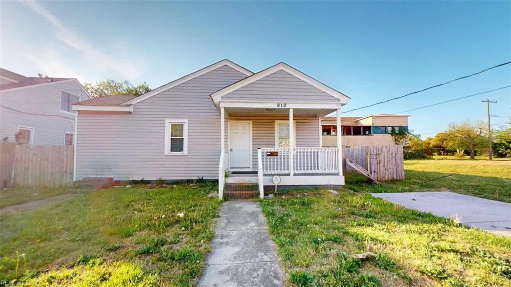 910 22nd ST, NEWPORTNEWS VA 23607