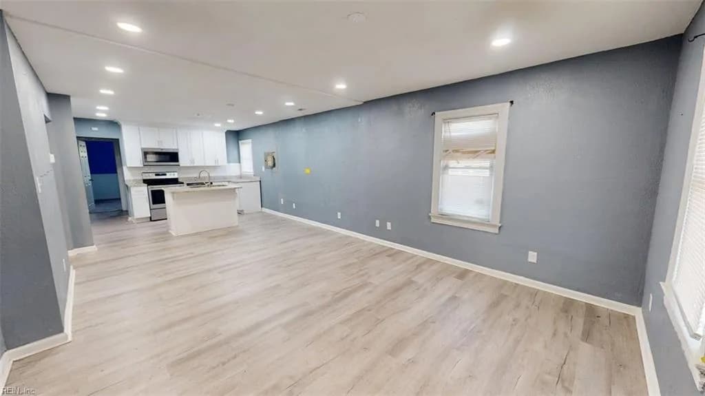 910 22nd ST, NEWPORTNEWS VA 23607 - Photo 3